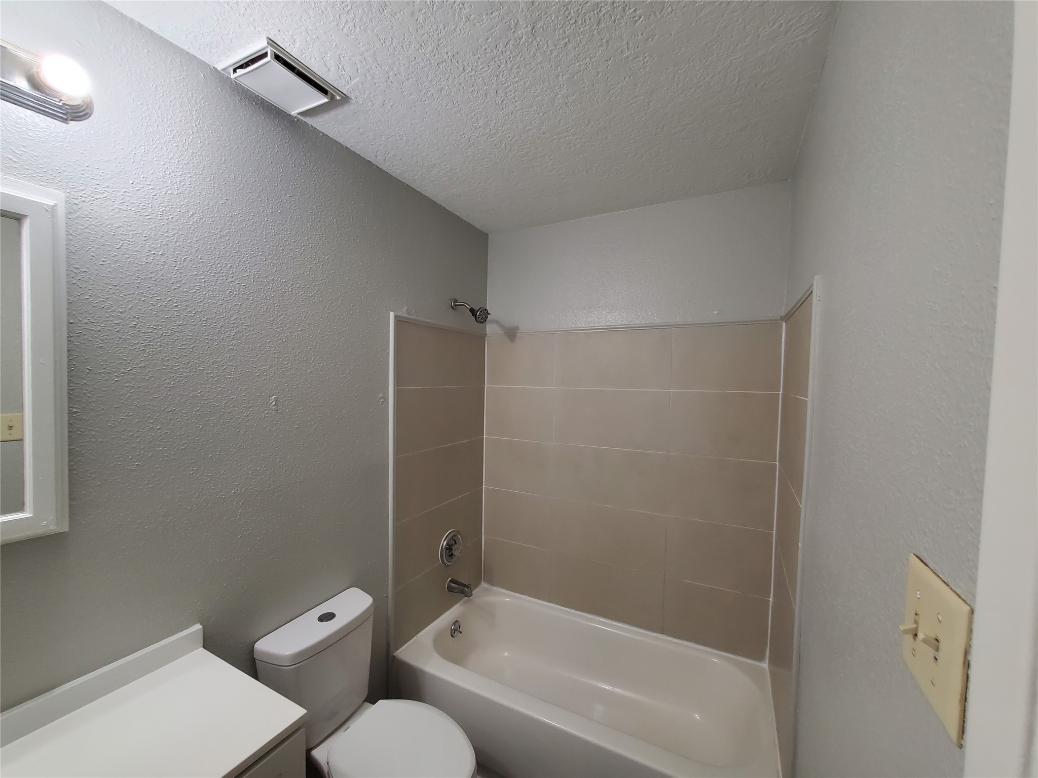 3130 Forestbrook Drive Spring, TX 77373 - Photo 13 of 24 Hallway bath