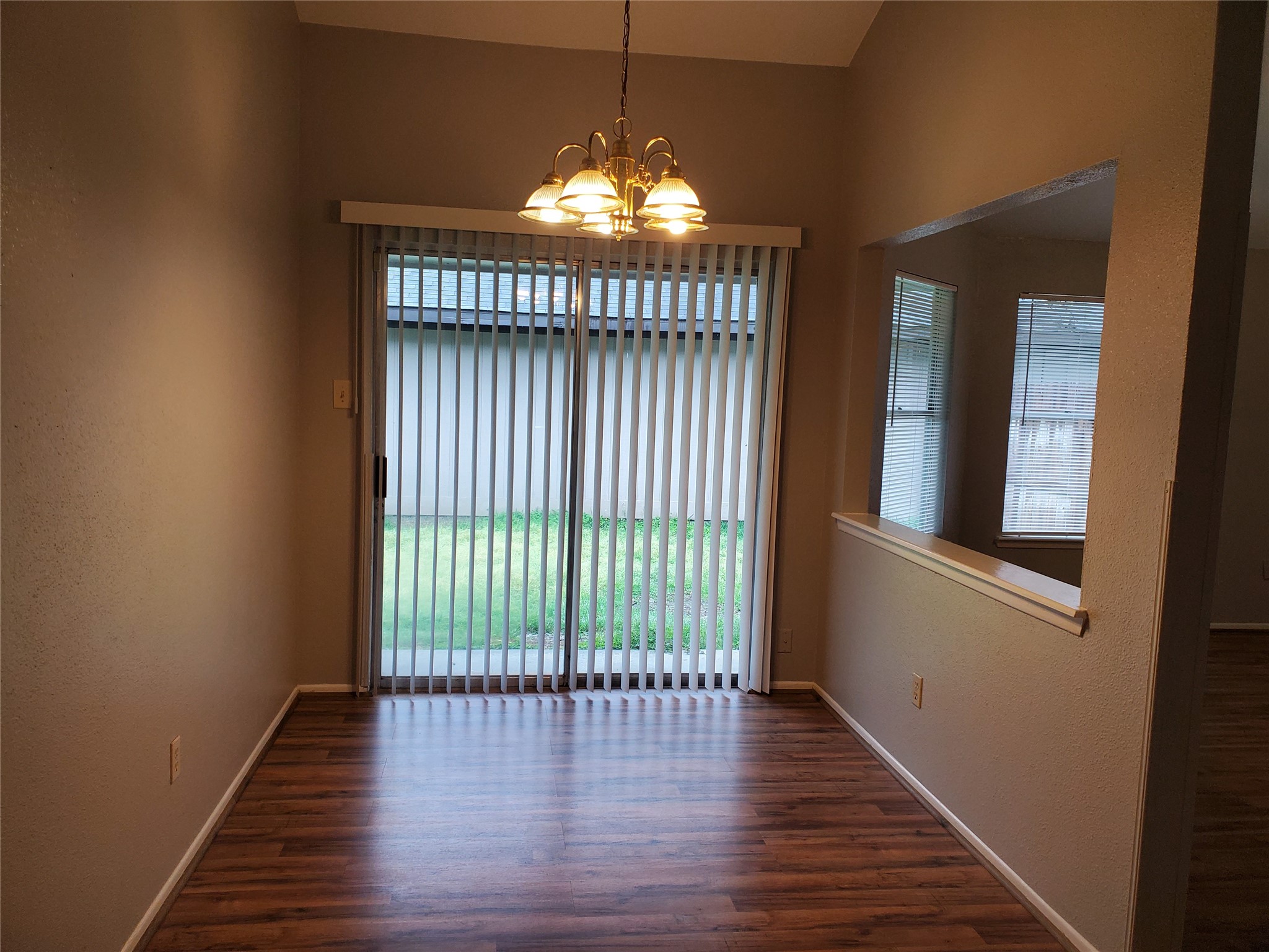 3130 Forestbrook Drive Spring, TX 77373 - Photo 5 of 24 Dining Area
