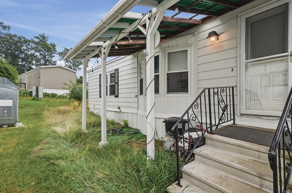25 Groton School Road, Unit 29 Ayer, MA 01432 - Photo 17 of 21
