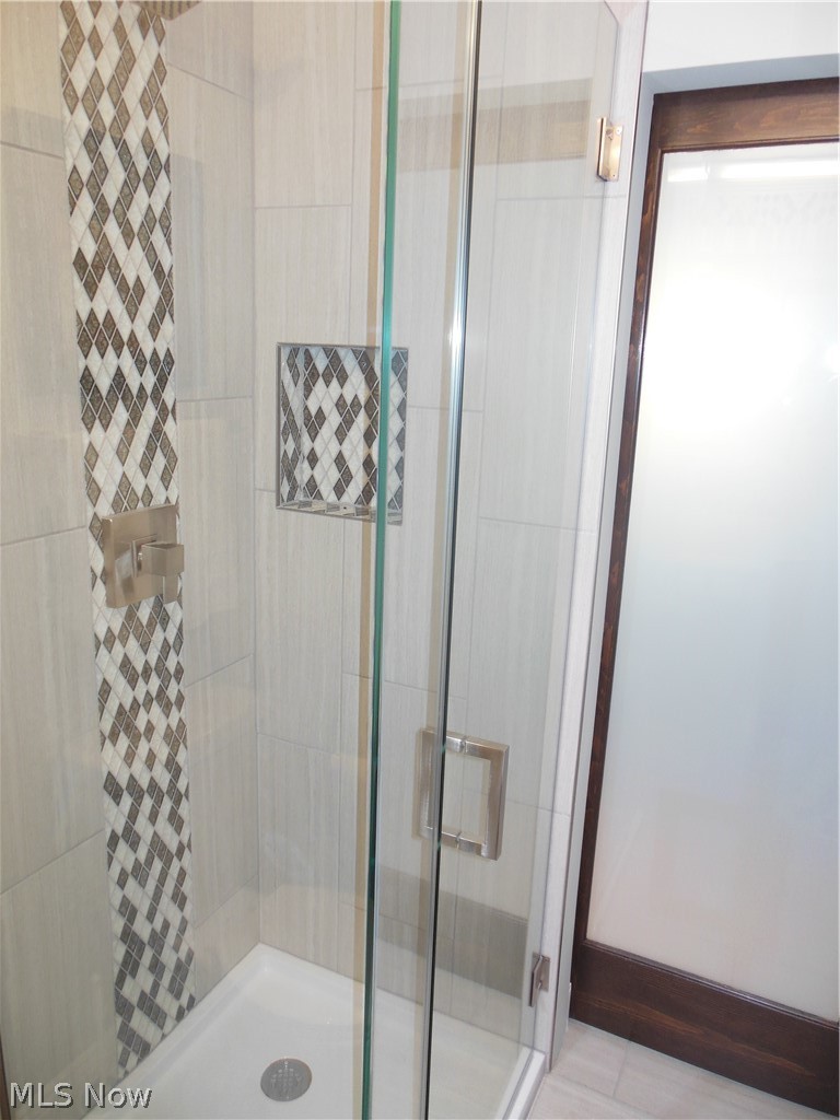 2540 Kendall Road Cleveland, OH 44120 - Photo 21 of 32 Gallery Image 21