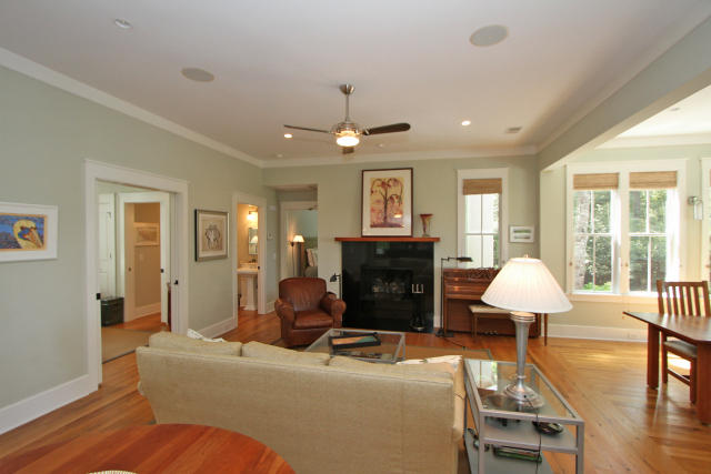 19 Isle Of Hope Road Mount Pleasant, SC 29464 - Photo 17 of 46 19 Isle of Hope (24)0024