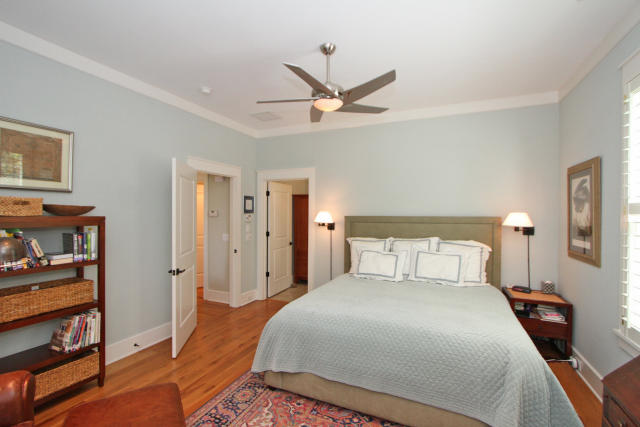 19 Isle Of Hope Road Mount Pleasant, SC 29464 - Photo 23 of 46 19 Isle of Hope (19)0019