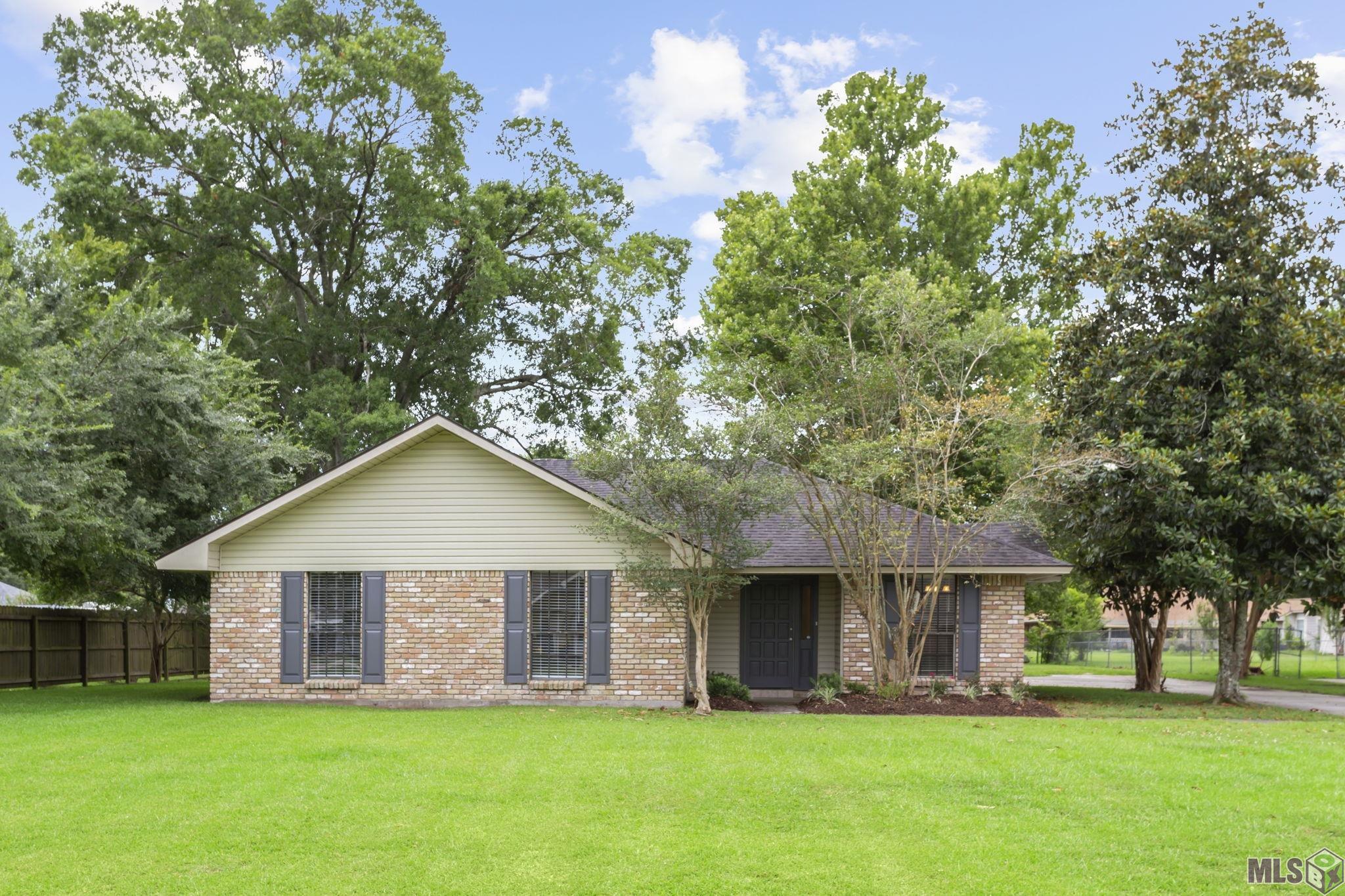40167 Ronda Avenue Prairieville, LA 70769 - Photo 1 of 10 Gallery Image 1
