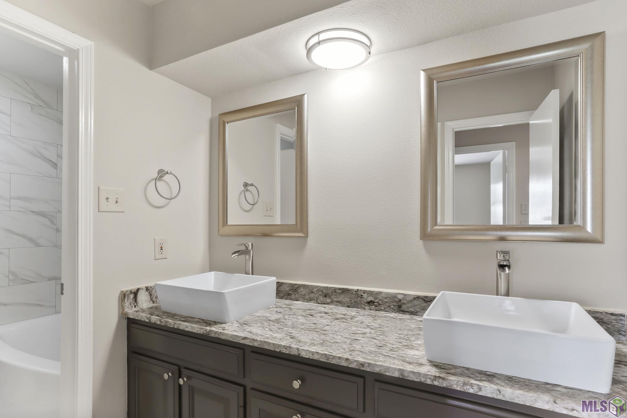 40167 Ronda Avenue Prairieville, LA 70769 - Photo 8 of 10 Gallery Image 8