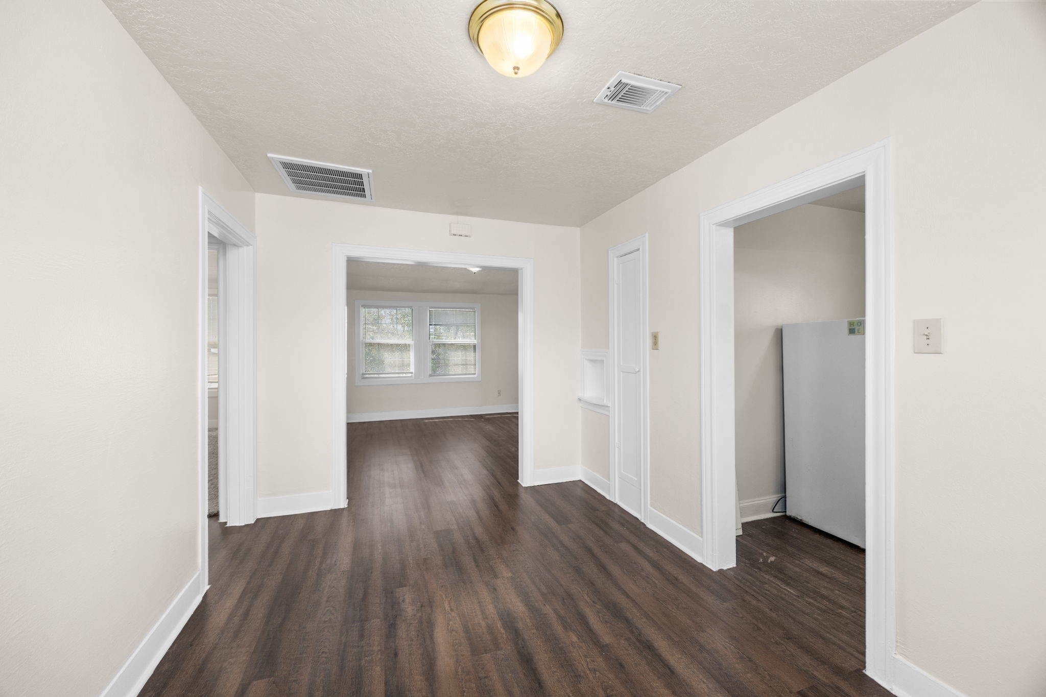 1501 Godwin Street, Unit 2 Houston, TX 77023 - Photo 10 of 20 Gallery Image 10