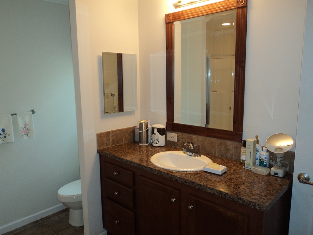 12 Medallion Road Holbrook, MA 02343 - Photo 10 of 12 Gallery Image 10