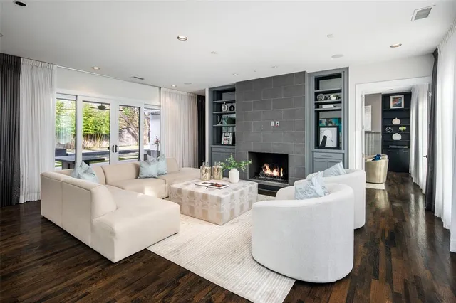 $2,995,000 | 5811 Meletio Lane, Dallas, TX 75230