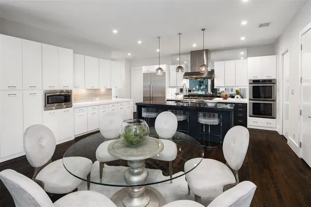 $2,995,000 | 5811 Meletio Lane, Dallas, TX 75230