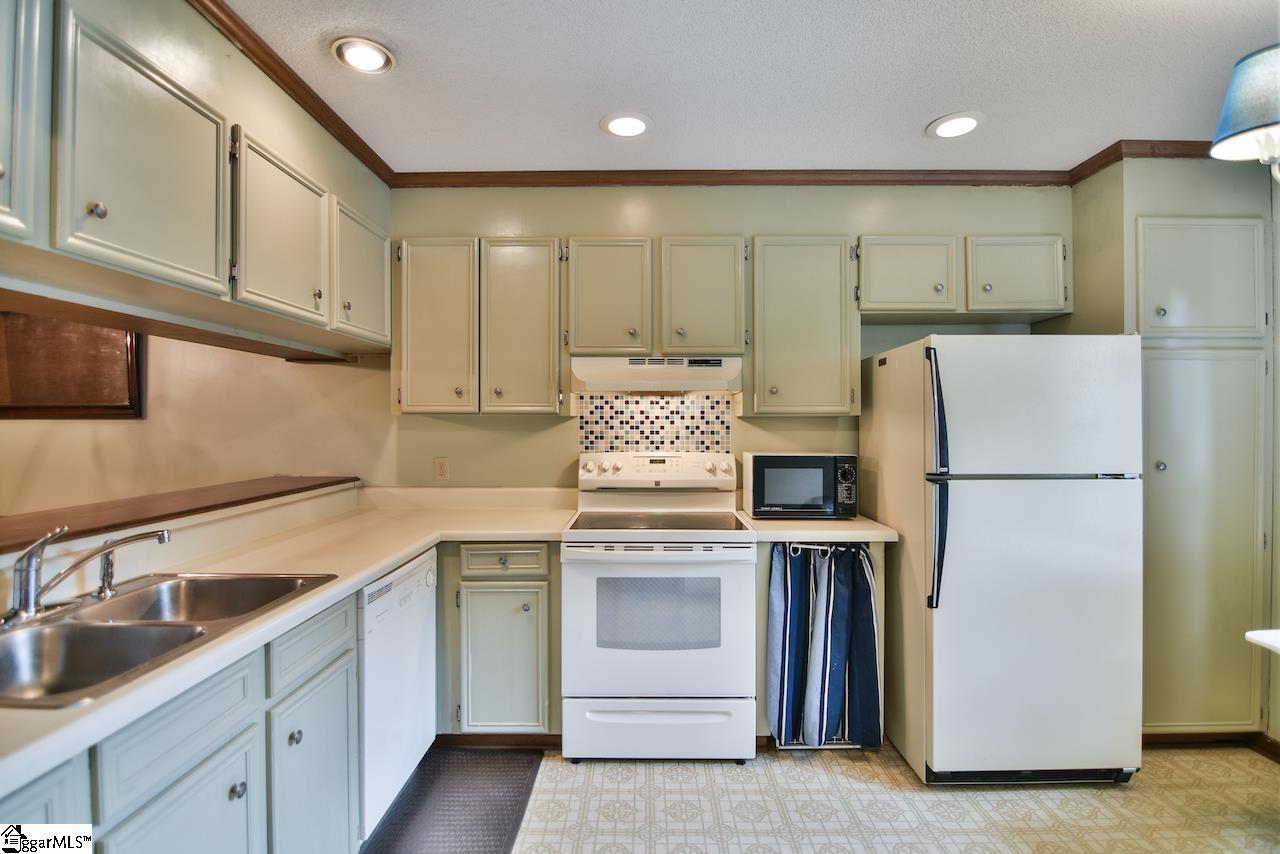 3210 Bethel Road, Unit 6 Simpsonville, SC 29681 - Photo 9 of 27 Gallery Image 9