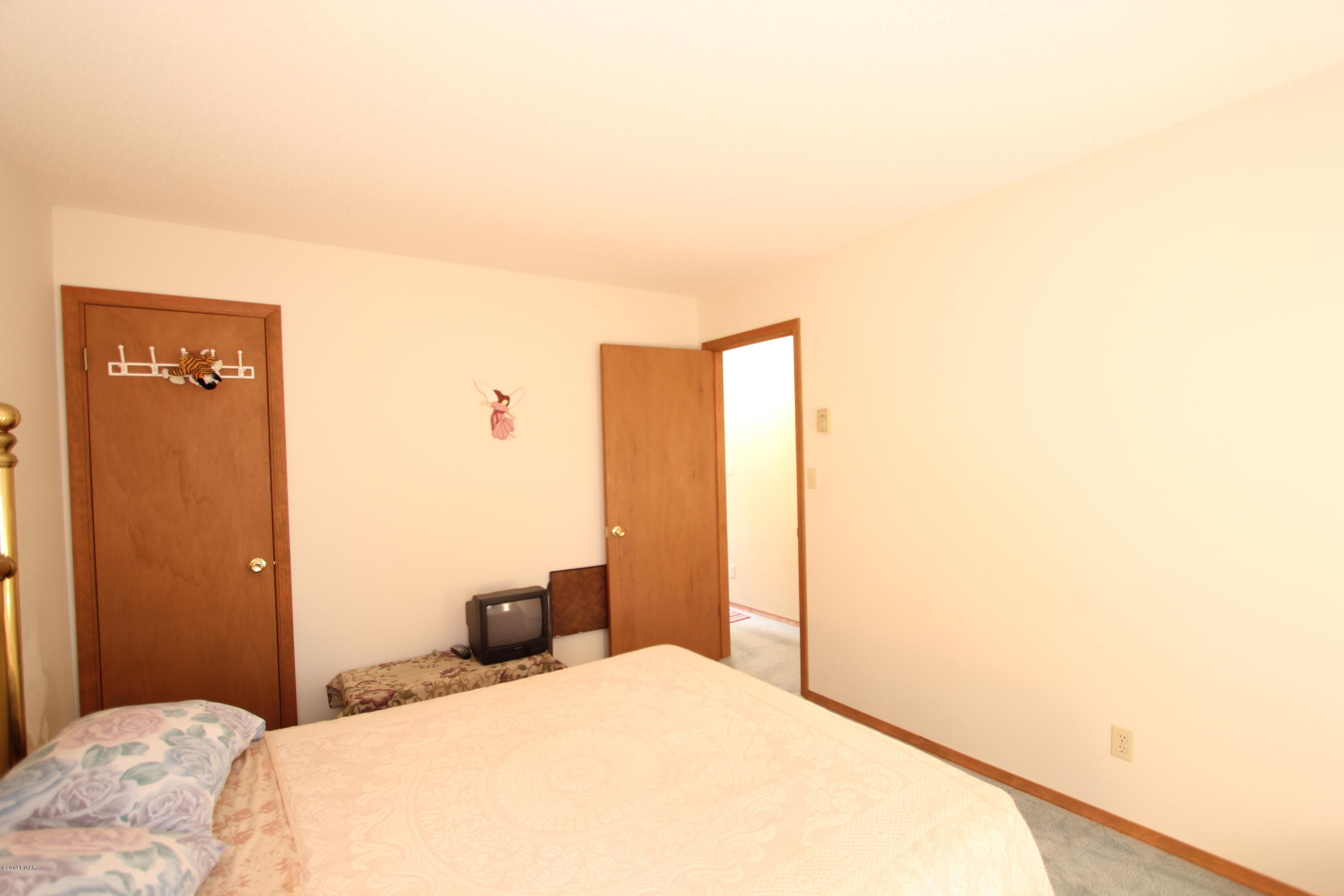 283 West Lakeview Road Lackawaxen, PA 18435 - Photo 15 of 22