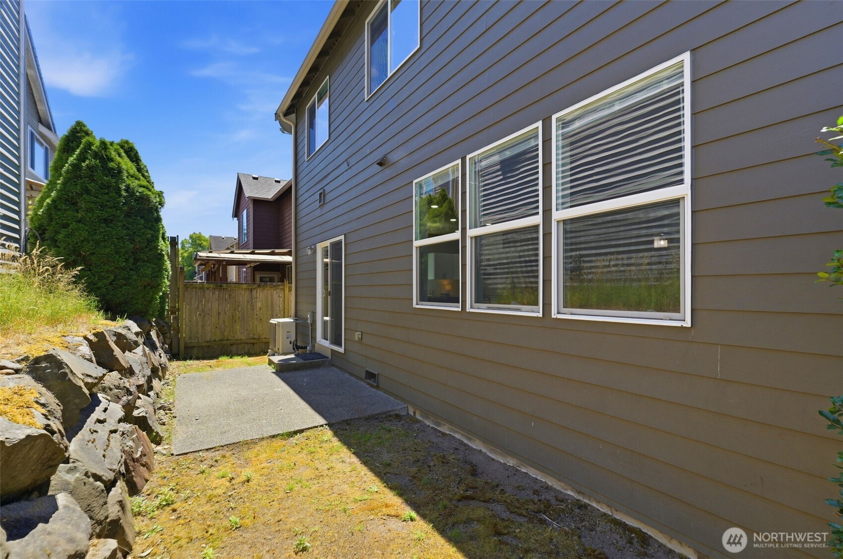 19215 25th Avenue Southeast Bothell, WA 98012 - Photo 37 of 39