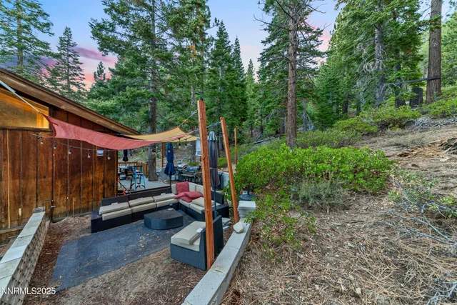 $840,000 | 349 Maryanne Drive, Stateline, NV 89449