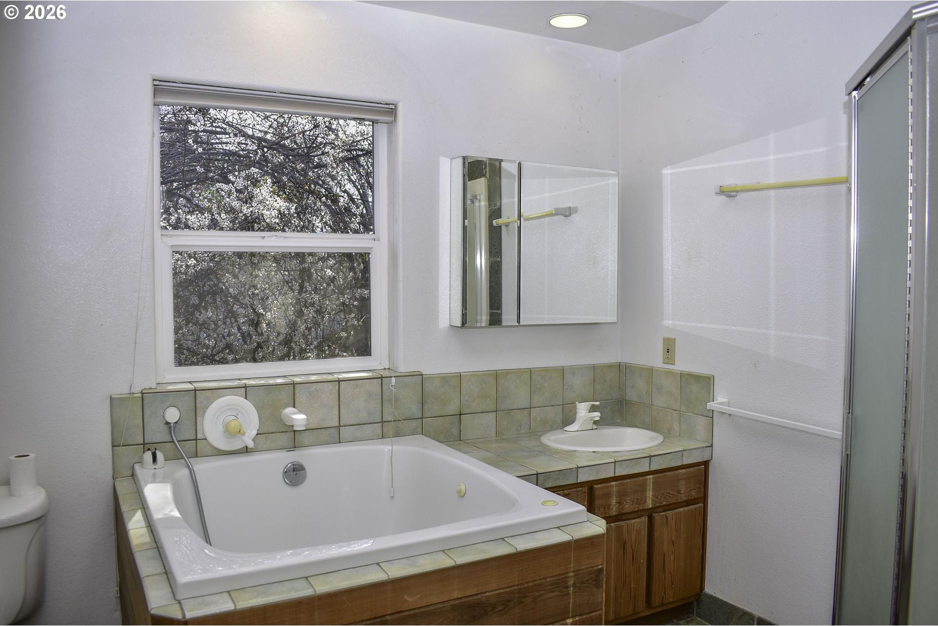 1114 Reddy Avenue Medford, OR 97504 - Photo 36 of 44 Gallery Image 36