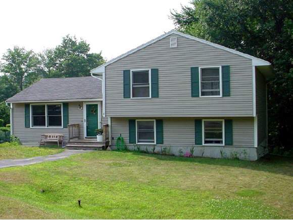 4 Ledgeview Drive Rochester, NH 03839 - Photo 1 of 2