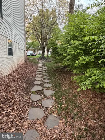 $1,049,000 | 47569 Saulty Drive, Sterling, VA 20165
