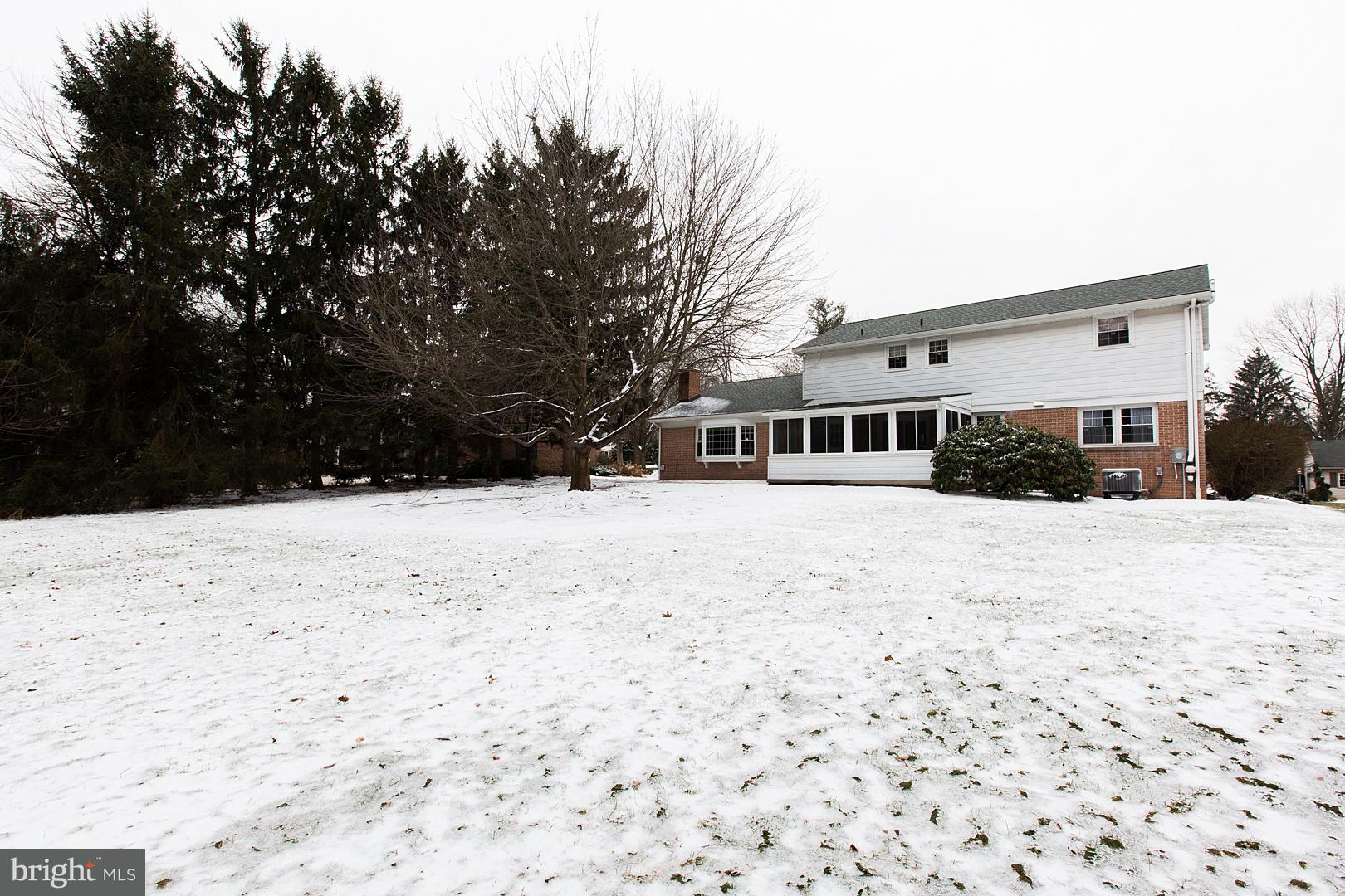 1109 Mill Mar Road Lancaster, PA 17601 - Photo 5 of 28 Gallery Image 5