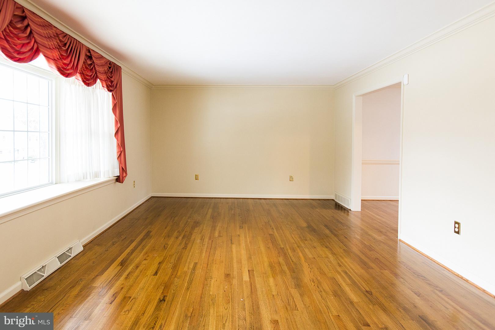 1109 Mill Mar Road Lancaster, PA 17601 - Photo 8 of 28 Gallery Image 8