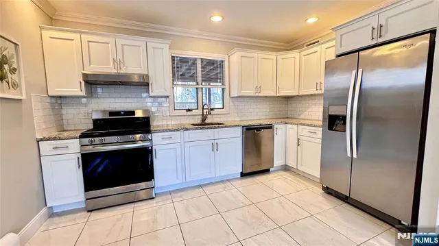 $2,550 | 34 Willow Wood Court, Unit 1, East Rutherford, NJ 07073