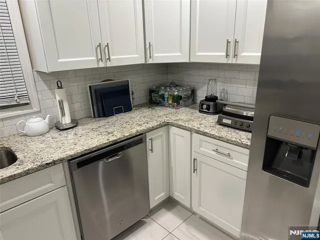 $2,550 | 34 Willow Wood Court, Unit 1, East Rutherford, NJ 07073