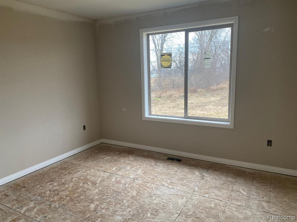 4171 Belle Ridge Drive Dryden, MI 48428 - Photo 18 of 23