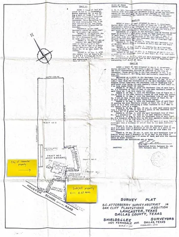 a view of a swimming pool with sitting area