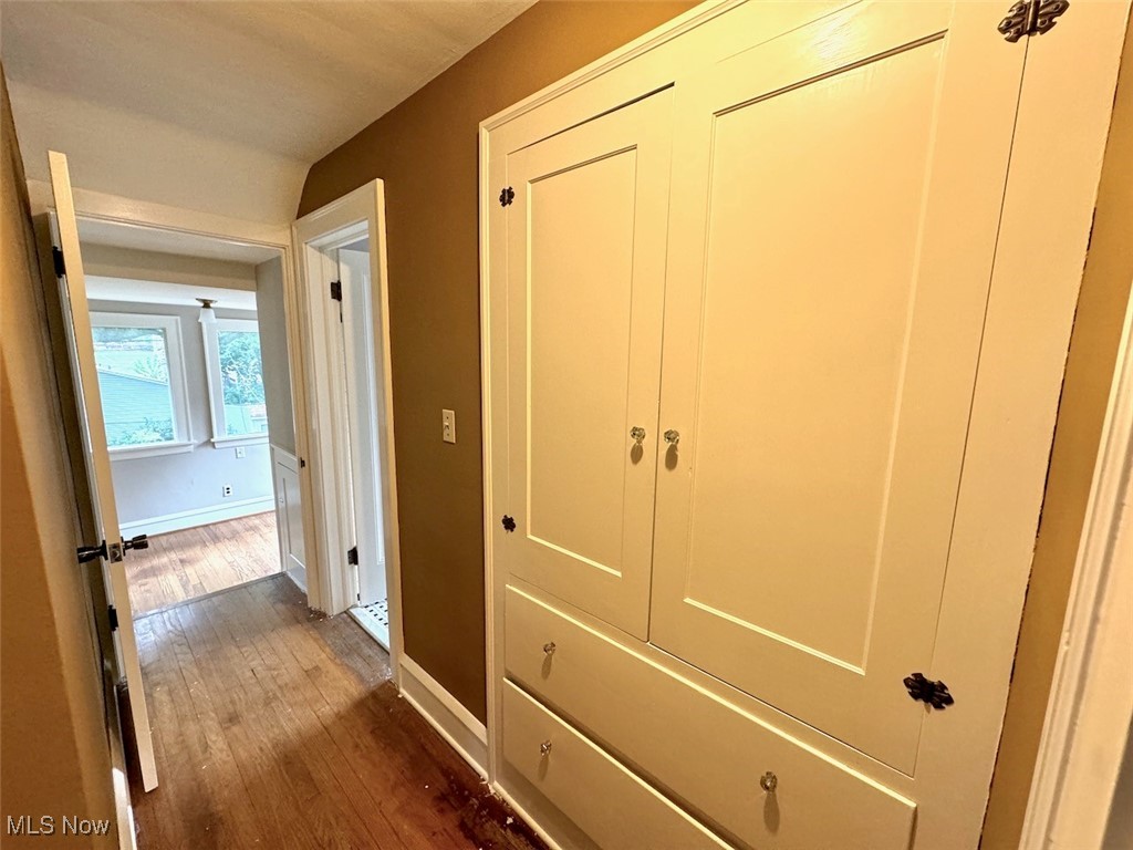 1011 Rushleigh Road Cleveland, OH 44121 - Photo 19 of 27 Hall featuring dark wood flooring