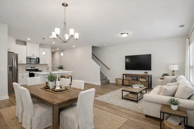 $2,000 | 1938 Cascade Court, Lebanon, TN 37087