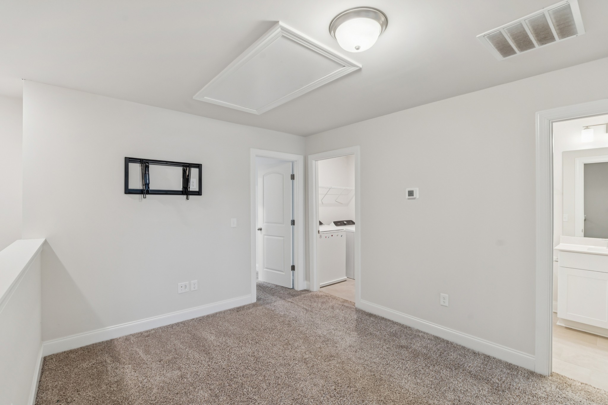 1938 Cascade Court Lebanon, TN 37087 - Photo 16 of 36