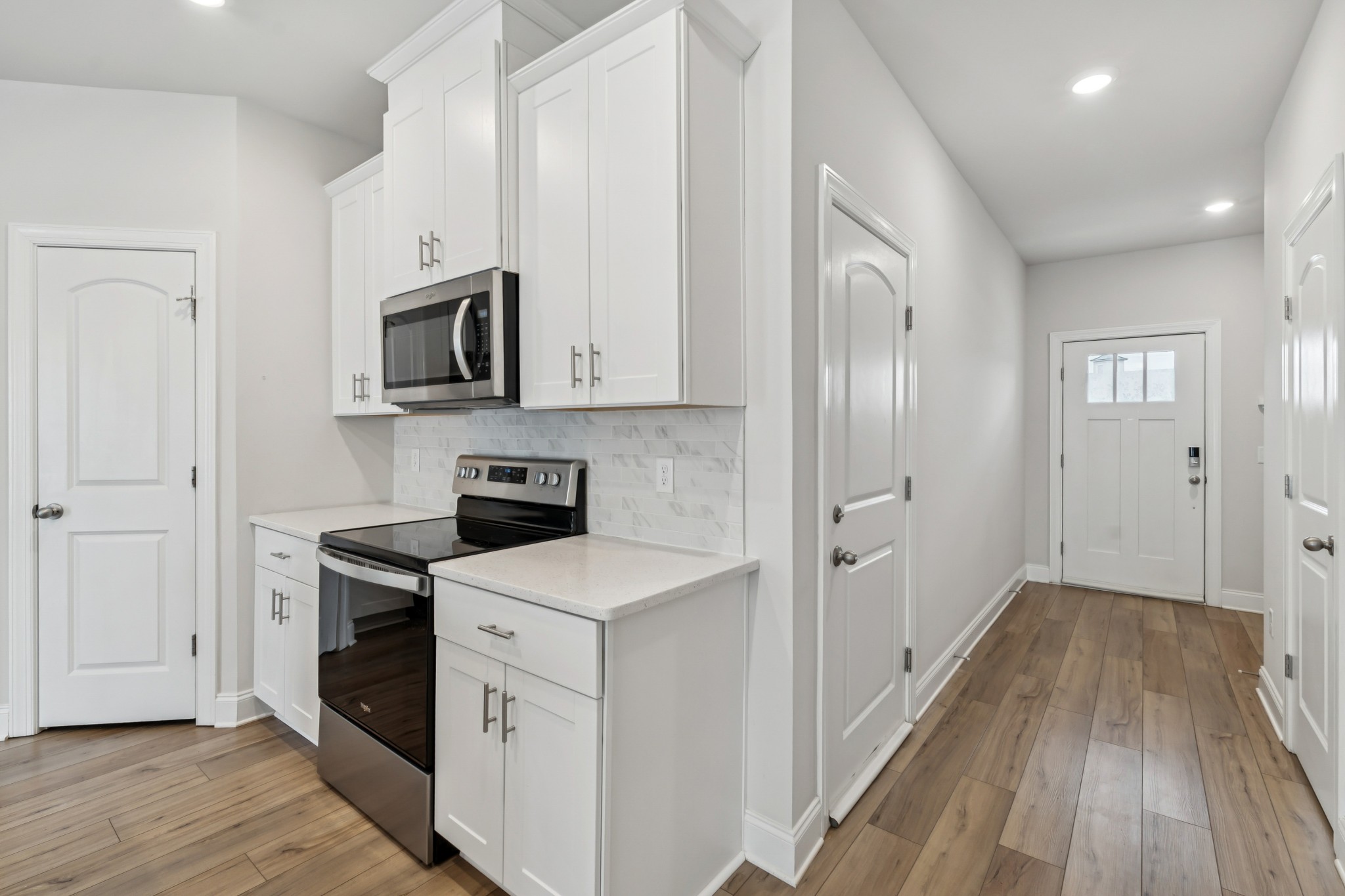 1938 Cascade Court Lebanon, TN 37087 - Photo 3 of 36