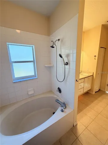 $1,850 | 10 Westfield Lane, Palm Coast, FL 32164