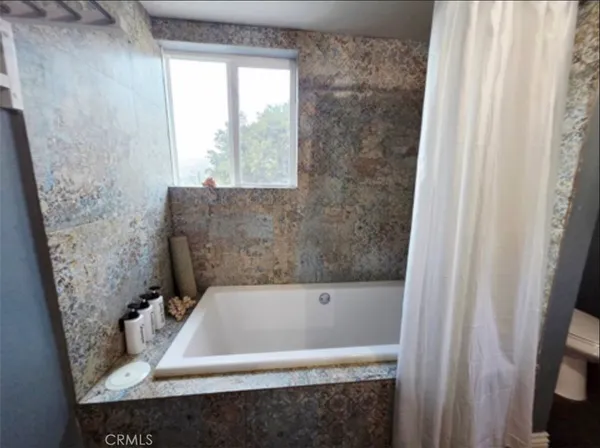 $3,950 | 12221 Circula Panorama Place, North Tustin, CA 92705