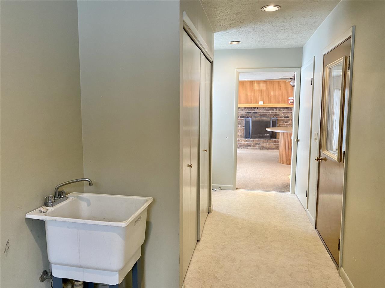 2090 North Jacobson Road Suttons Bay, MI 49682 - Photo 7 of 35 1882890-6.JPG
