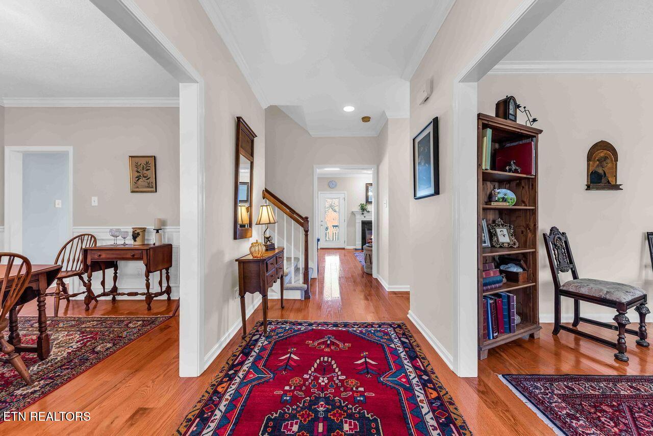 520 Spring Branch Lane Knoxville, TN 37934 - Photo 3 of 33 Foyer