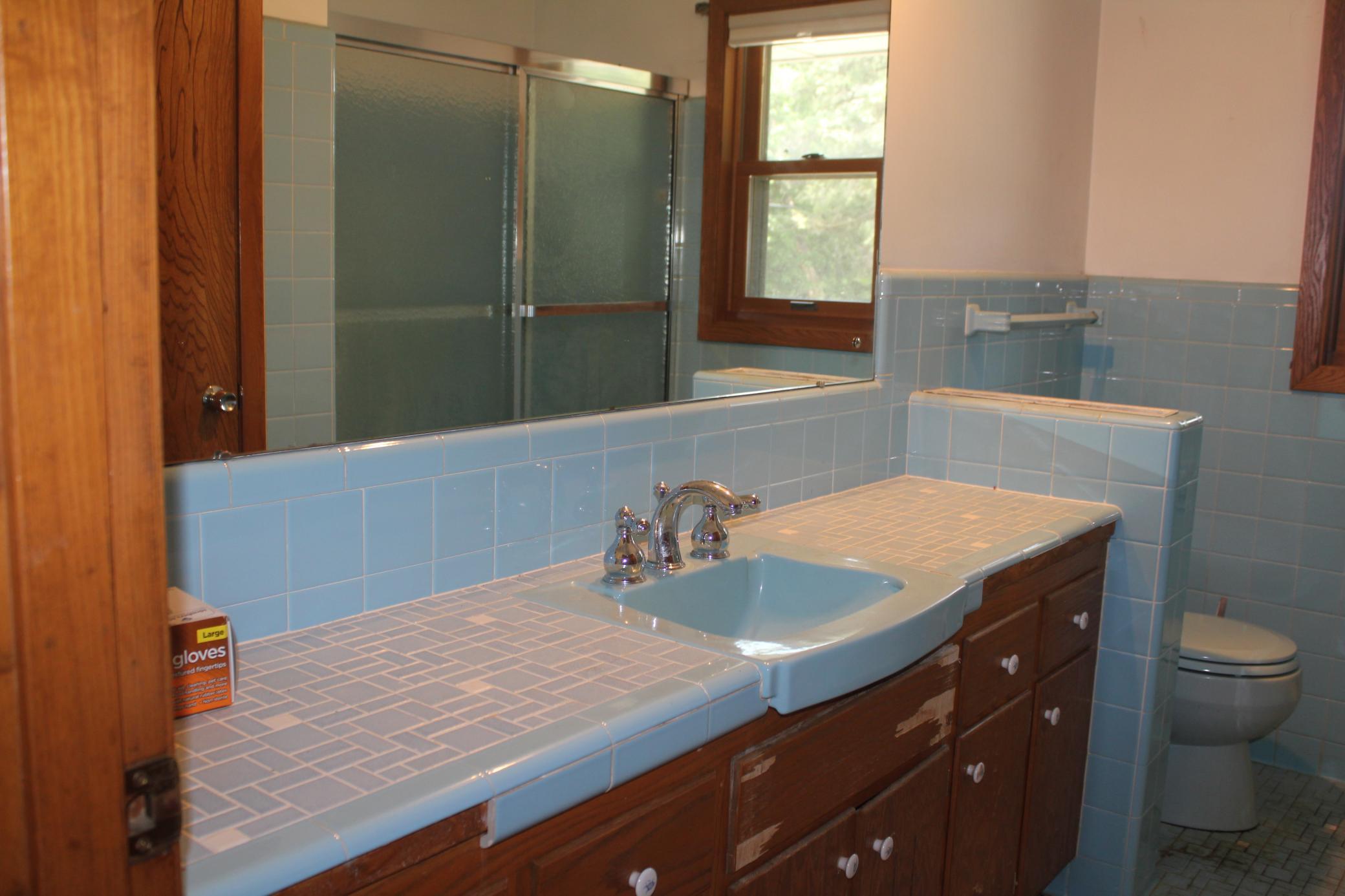9149 Meadowview Road Bloomington, MN 55425 - Photo 20 of 34 Gallery Image 20