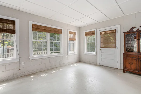 $539,900 | 49209 Howard Avenue, New Buffalo, MI 49117