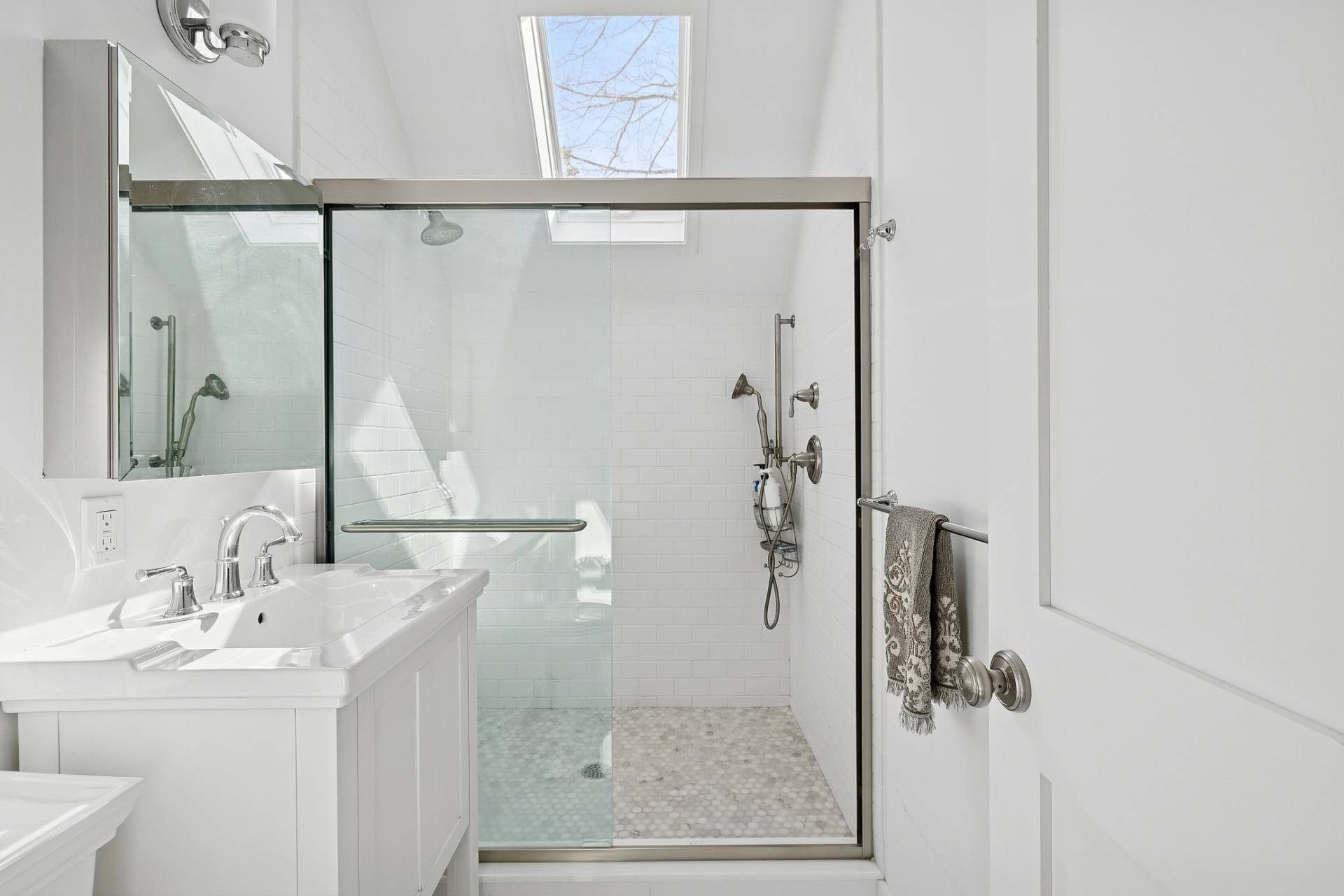 16 Roosevelt Road Montauk, NY 11954 - Photo 15 of 24