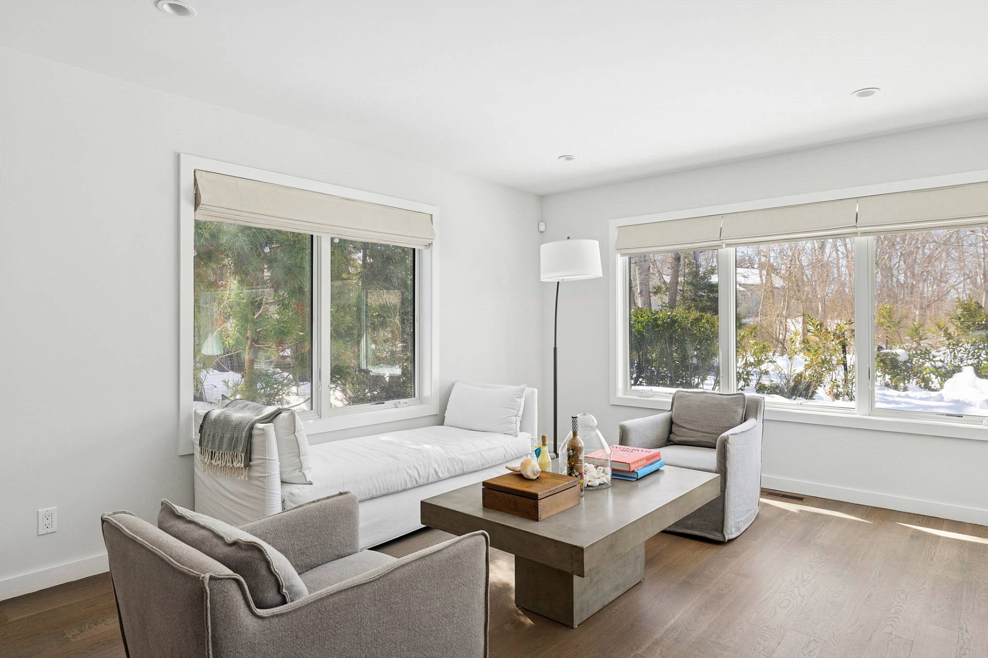 16 Roosevelt Road Montauk, NY 11954 - Photo 4 of 24