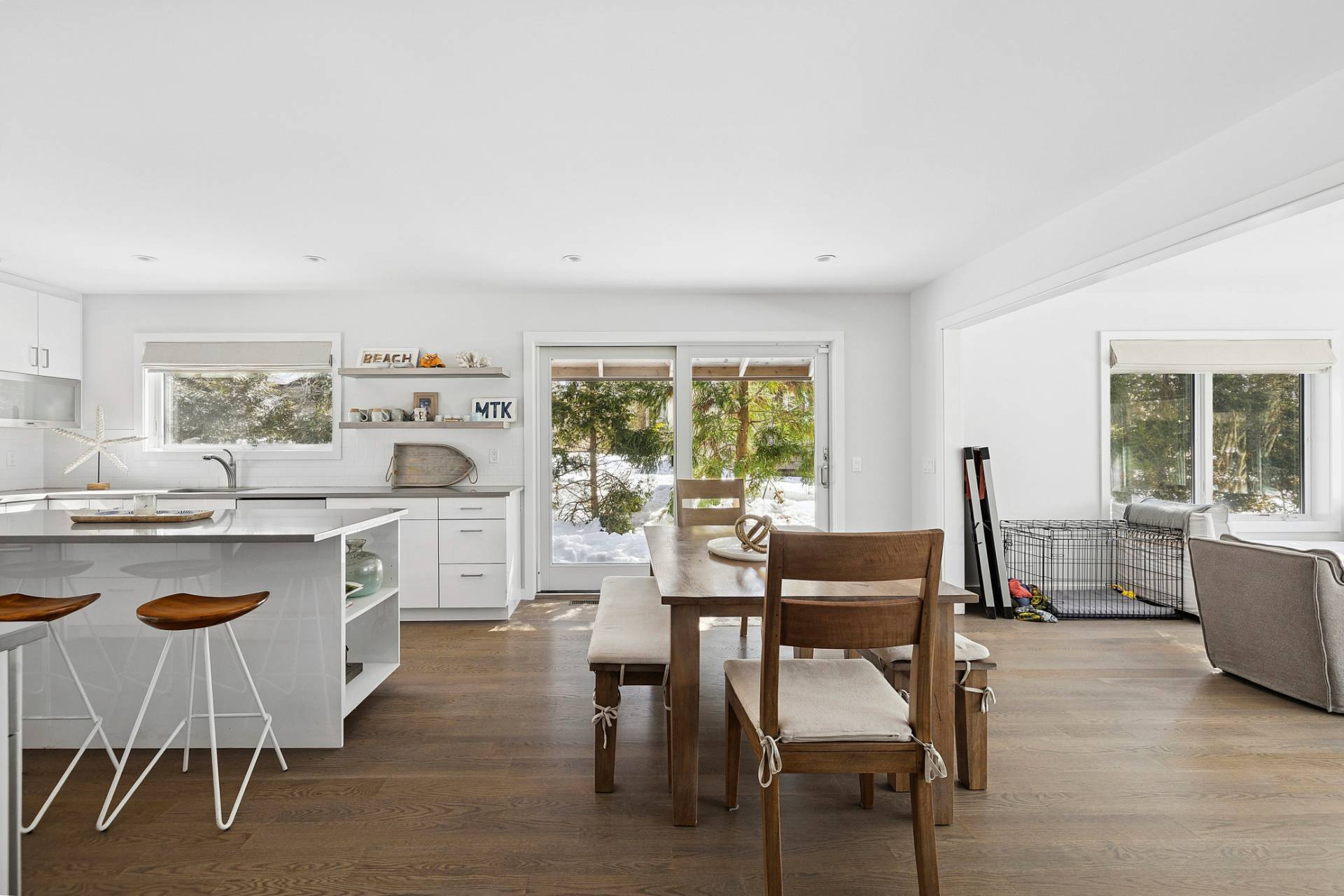 16 Roosevelt Road Montauk, NY 11954 - Photo 7 of 24