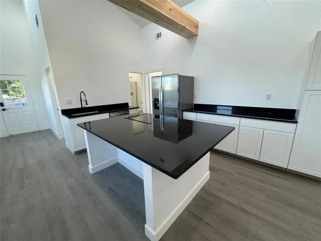 $1,700 | 2806 Beechwood Street, Granbury, TX 76048