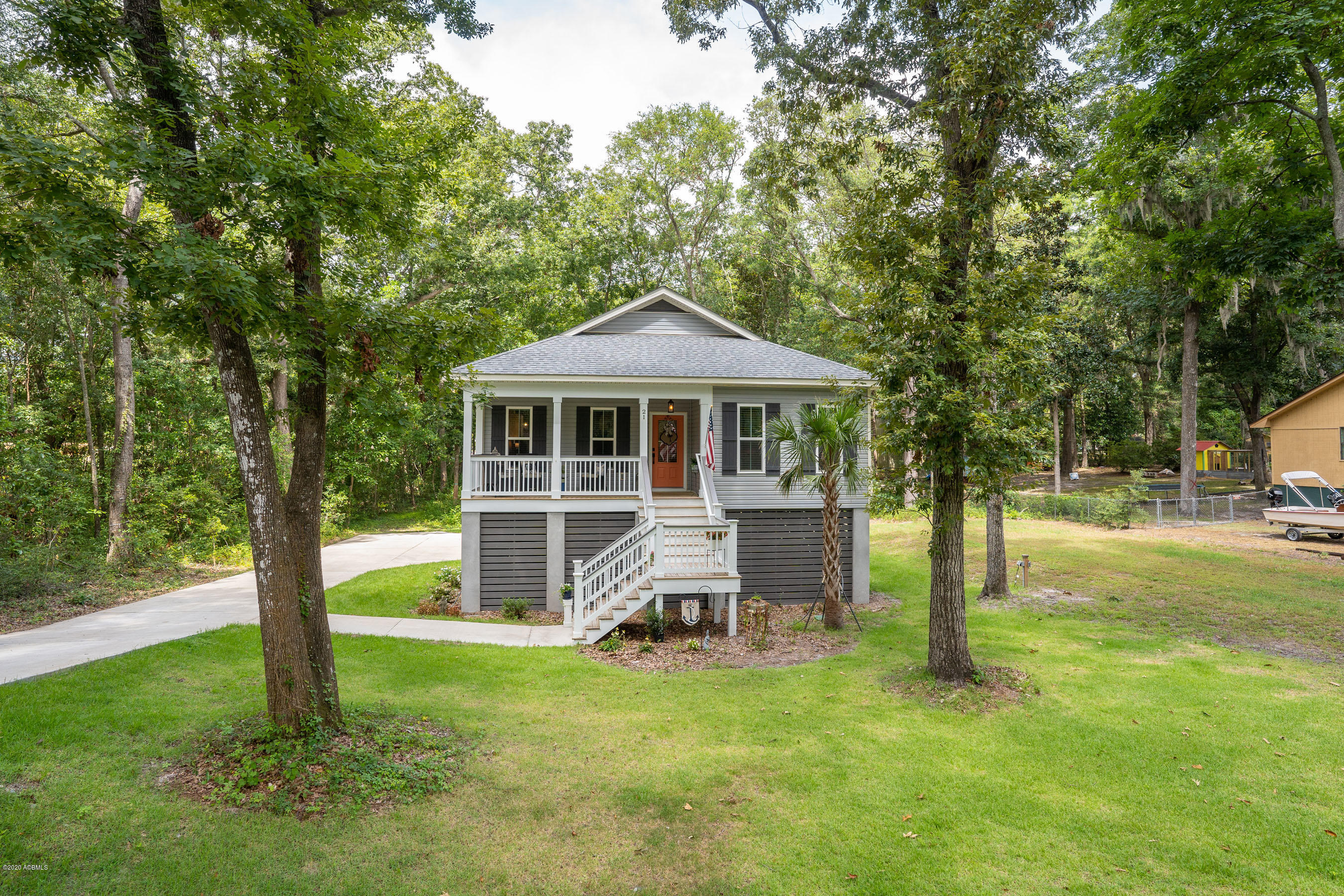 21 Blythewood Road Beaufort, SC 29907 - Photo 3 of 48 DSC05710-FULL