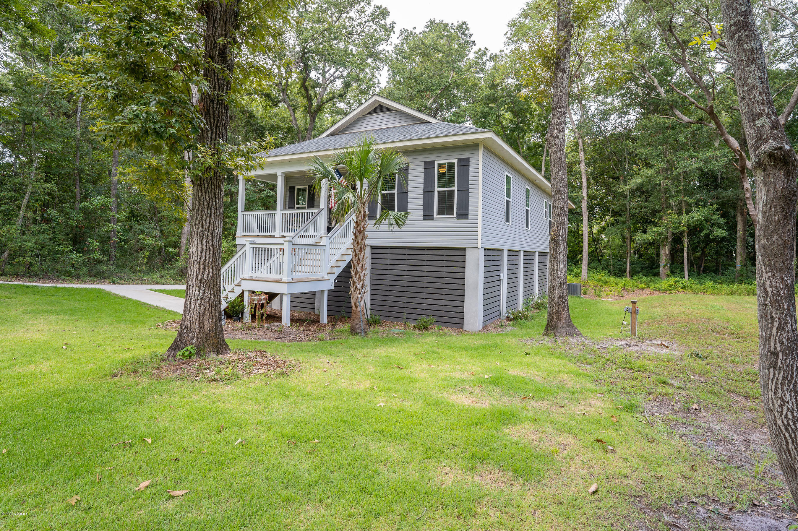 21 Blythewood Road Beaufort, SC 29907 - Photo 6 of 48 DSC05715-FULL