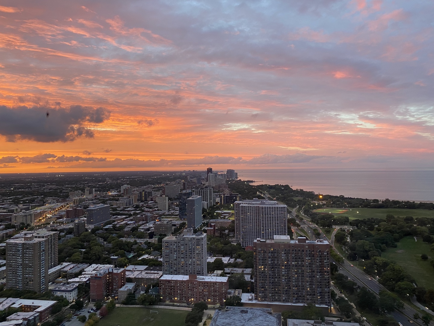 655 West Irving Park Road, Unit 5506 Chicago, IL 60613 - Photo 7 of 29 Gallery Image 7