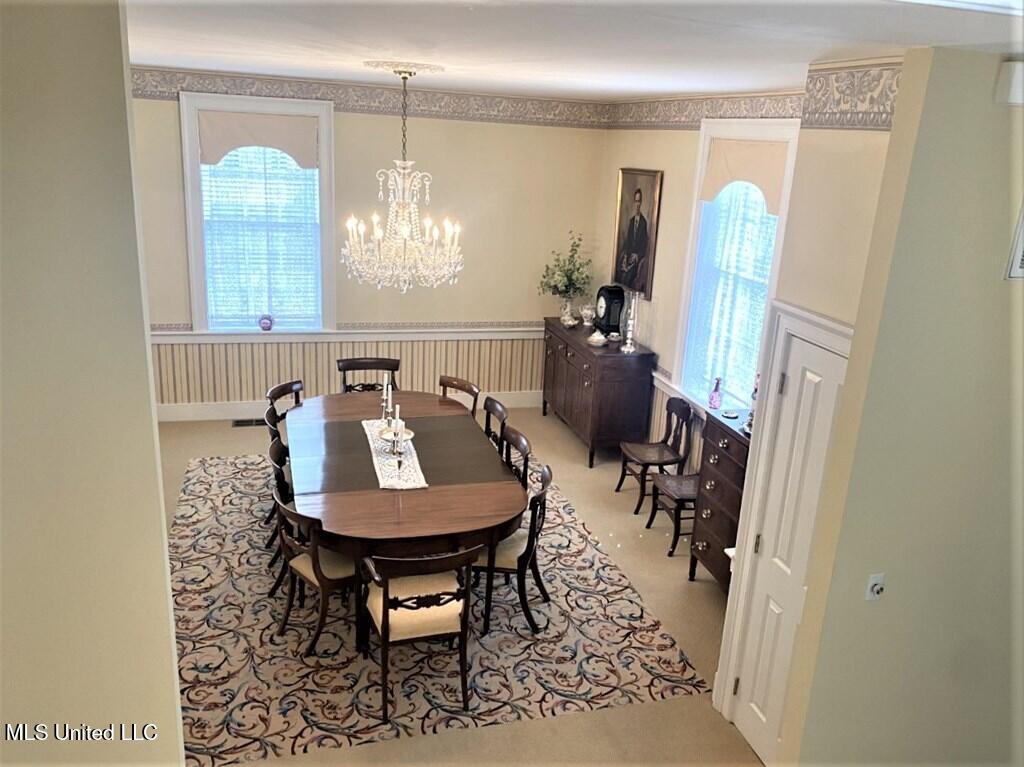 707 State Street, Unit 705 Natchez, MS 39120 - Photo 11 of 59 20250008_45.jpg 707 11