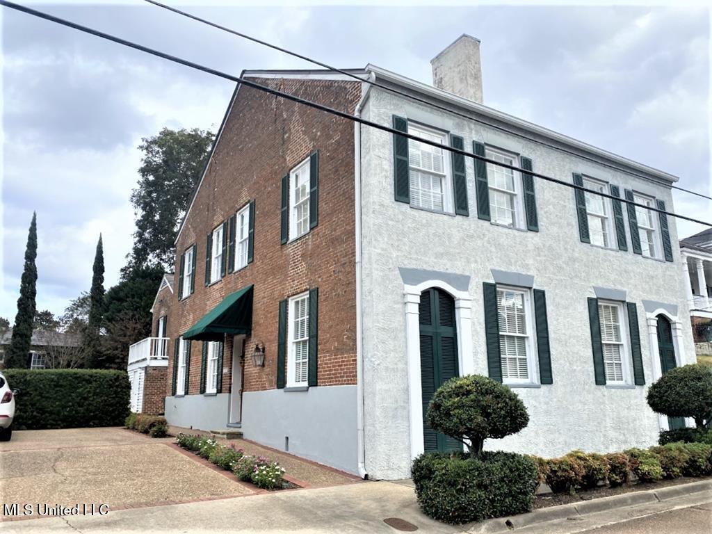 707 State Street, Unit 705 Natchez, MS 39120 - Photo 2 of 59 20250008_1.jpg 707 2