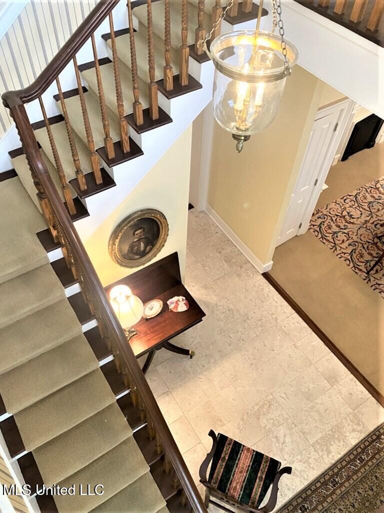 707 State Street, Unit 705 Natchez, MS 39120 - Photo 34 of 59 20250008_42.jpg 707 24