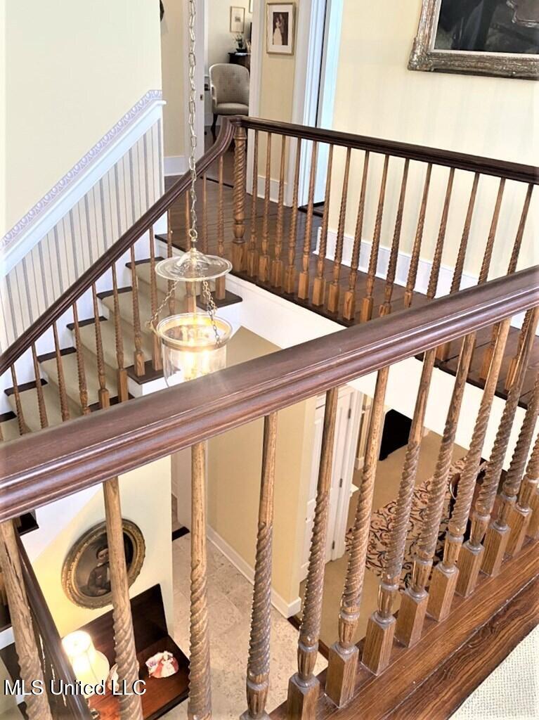 707 State Street, Unit 705 Natchez, MS 39120 - Photo 36 of 59 20250008_41.jpg 707 26