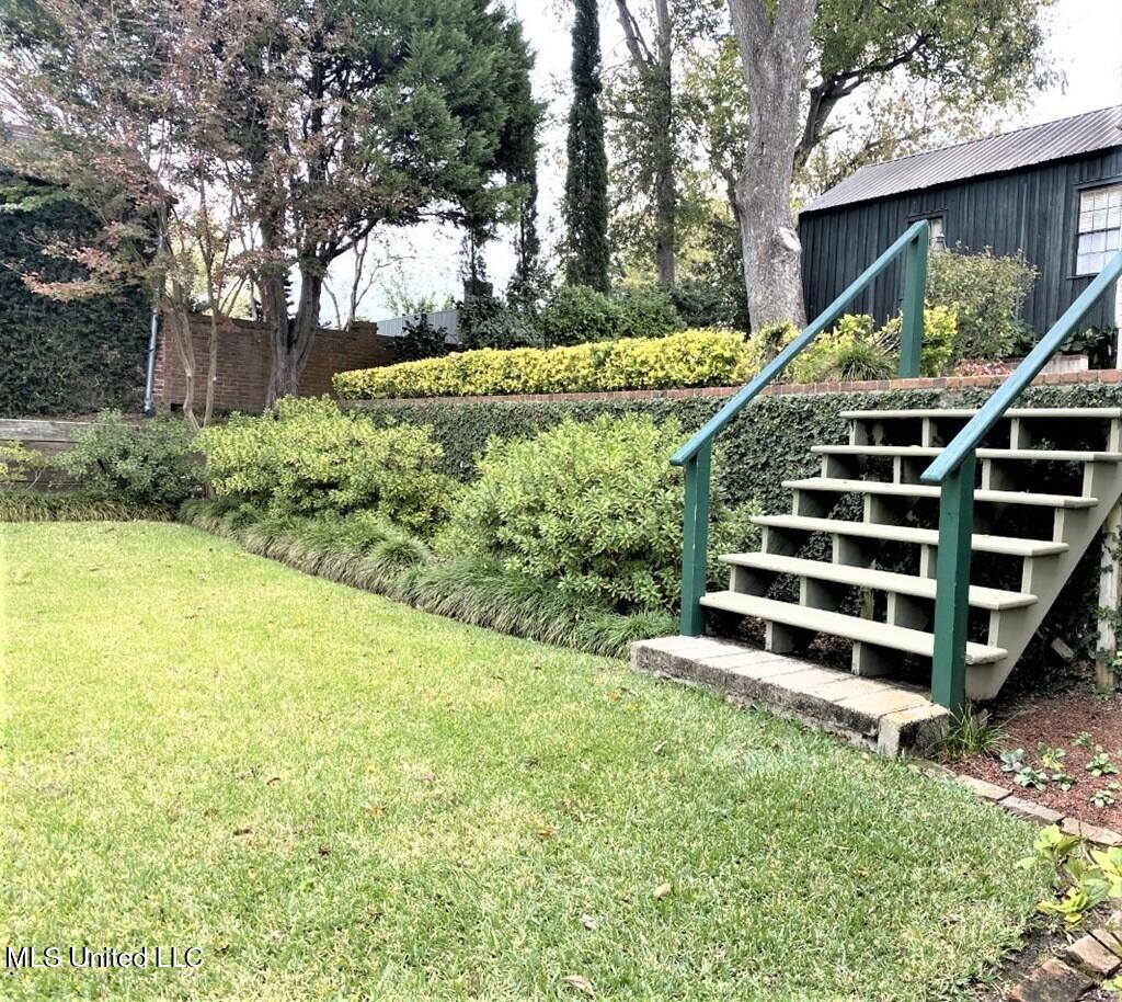 707 State Street, Unit 705 Natchez, MS 39120 - Photo 46 of 59 20250008_63.jpg 707 53