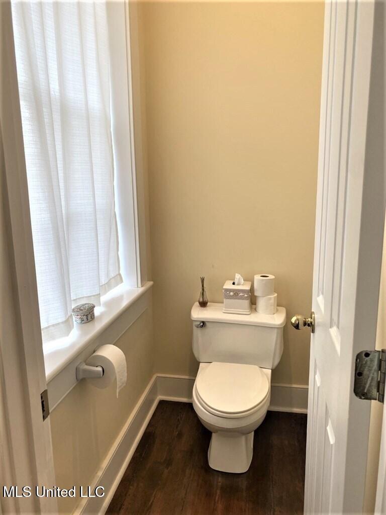 707 State Street, Unit 705 Natchez, MS 39120 - Photo 49 of 59 20250008_30.jpg 707 39