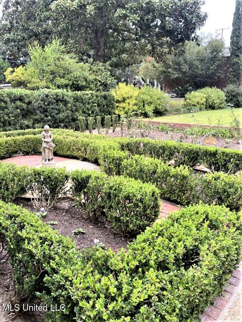 707 State Street, Unit 705 Natchez, MS 39120 - Photo 59 of 59 20250008_2.jpg 707 51