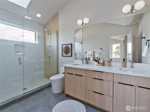 $795,000 | 6920 A Flora Avenue South, Seattle, WA 98108